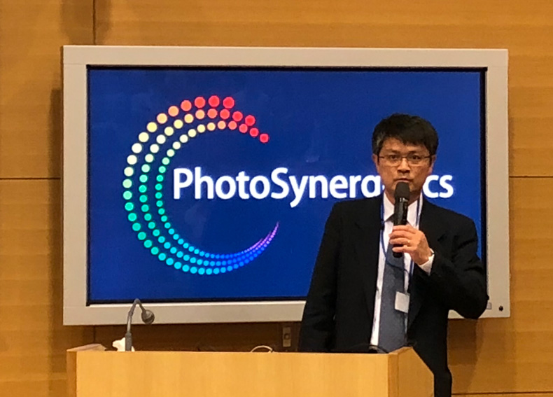 Photosynergetics_Osaka2018_KN-Intro-symposium-consortium-Phot..-LIA-Nanosynergetics-web.jpg